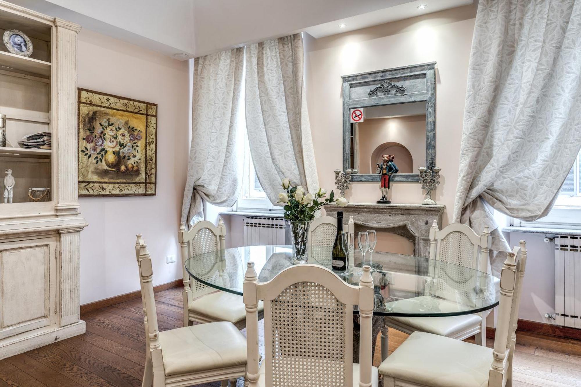 Apartment Crispi Little 1